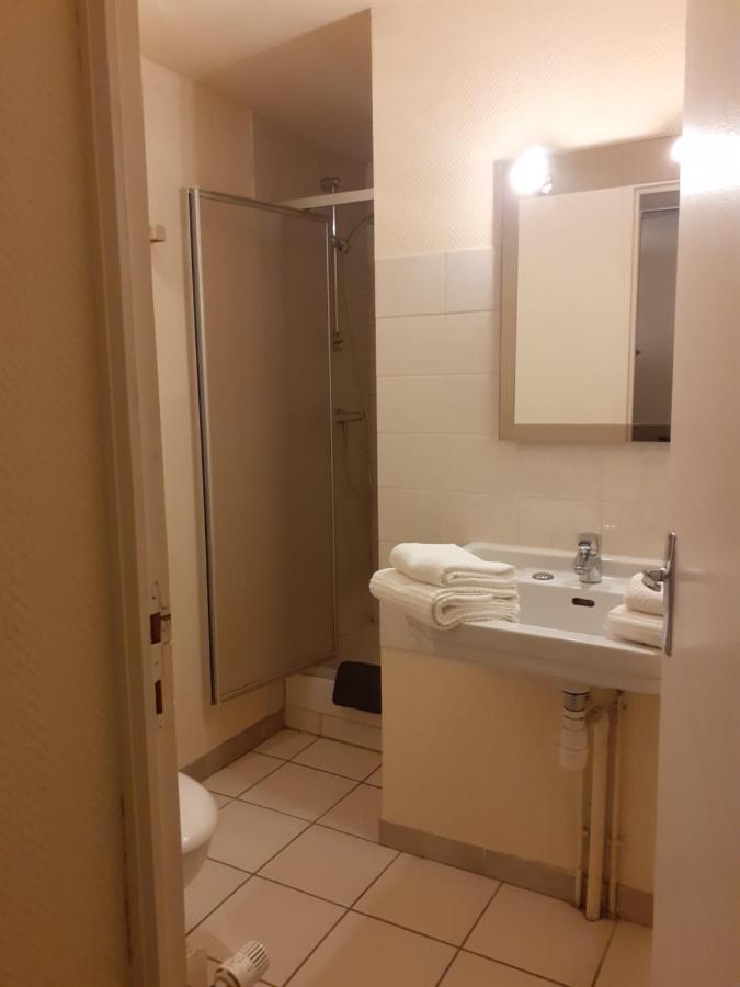 Le Grand Cerf Hotel Nonancourt Exterior photo